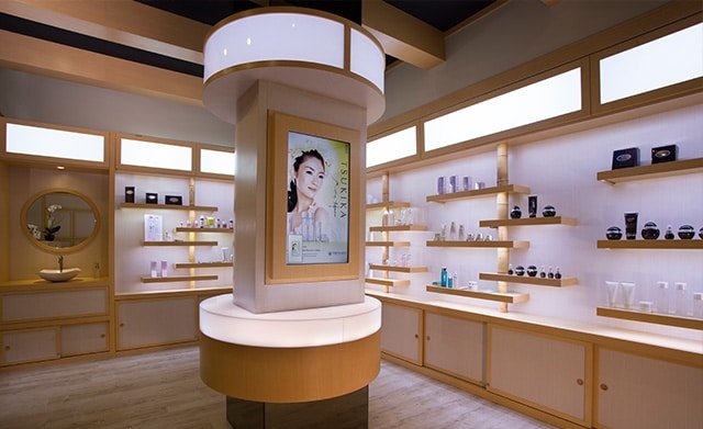 Beauty Retail Therapy