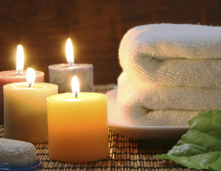 Spa towels and candles christmas gift