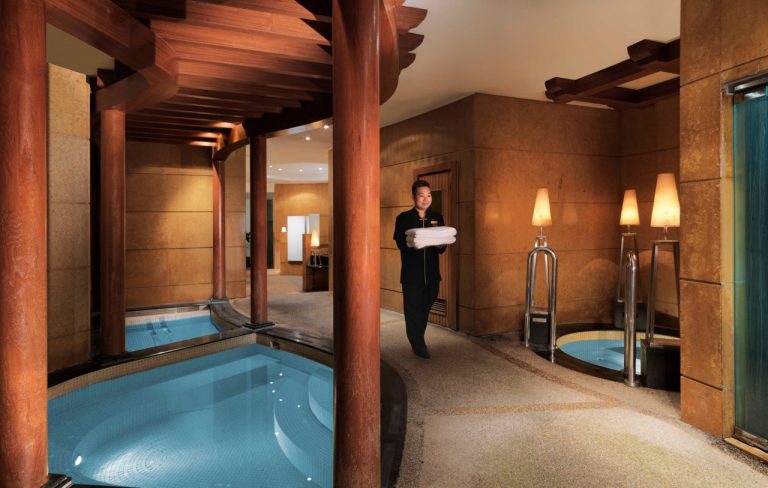 Massage Singapore Pearls and Caviar Ultimate Anti-Ageing Rejuvenation at Fairmont Singapore