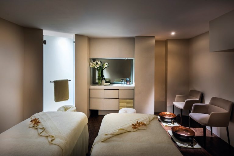Massage Singapore The Asian Heritage Signature at The Fullerton Spa Singapore