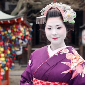 The 7 Steps You Need to Know Before Your Japanese Geisha Makeover