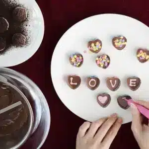 White Valentine’s Day – 5 White-Themed Gifts for Your Lover